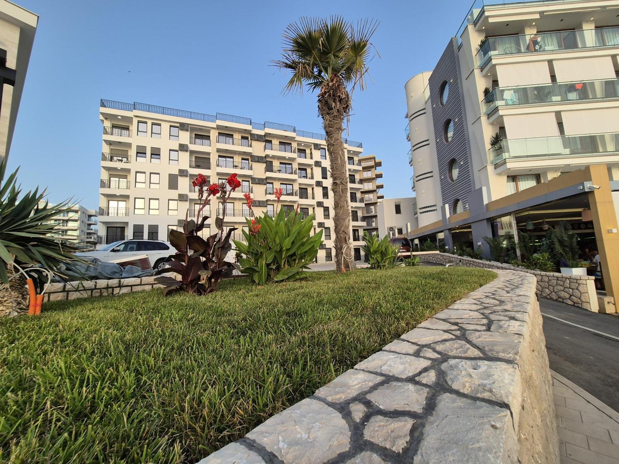 Vienna Luxury Apartments Dobra Voda Εξωτερικό φωτογραφία