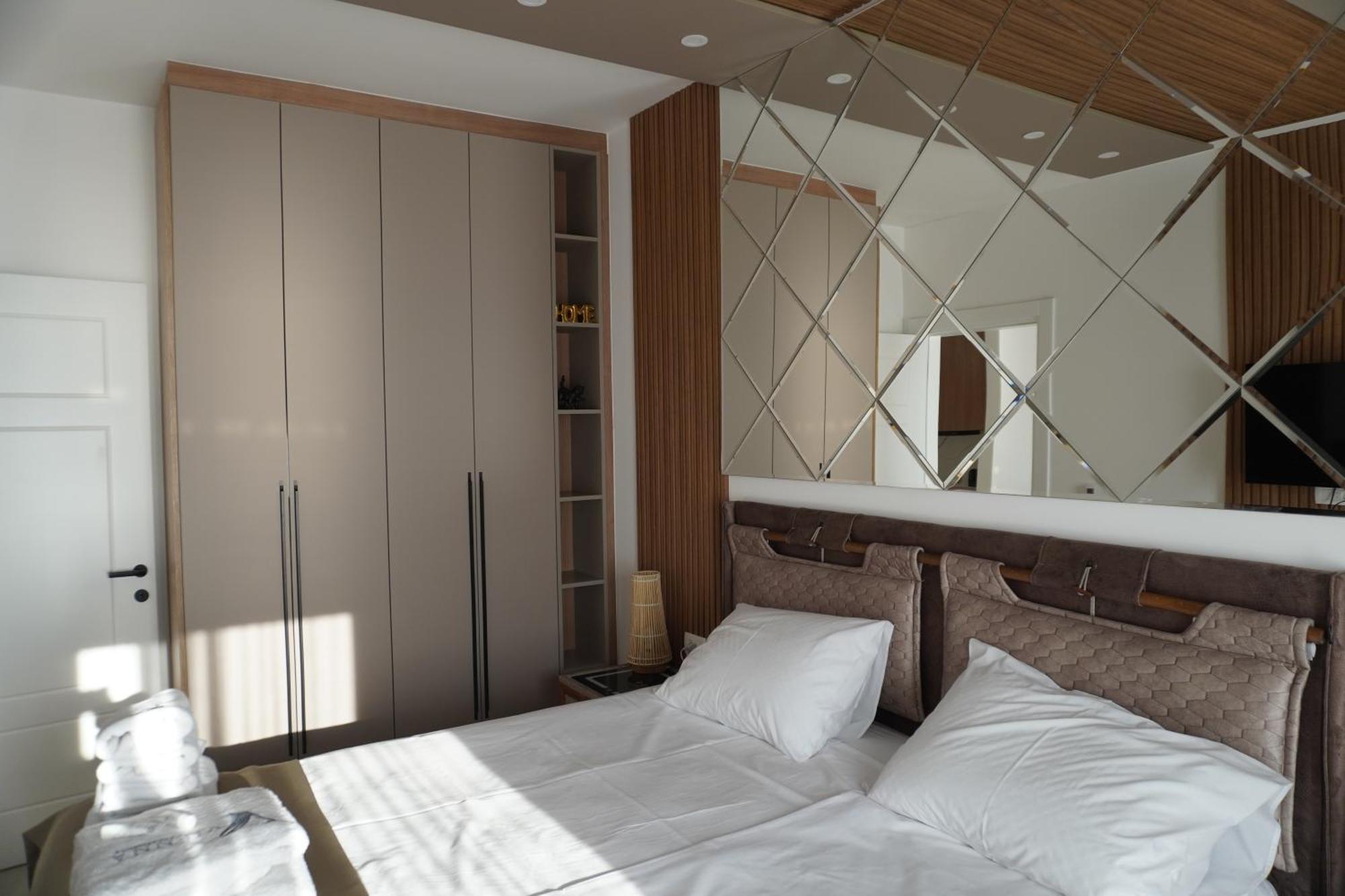 Vienna Luxury Apartments Dobra Voda Εξωτερικό φωτογραφία